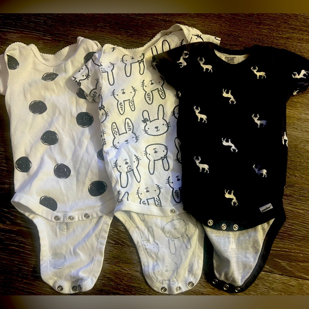 Bundle of 3 - All Shirt Sleeve Onesies‎
